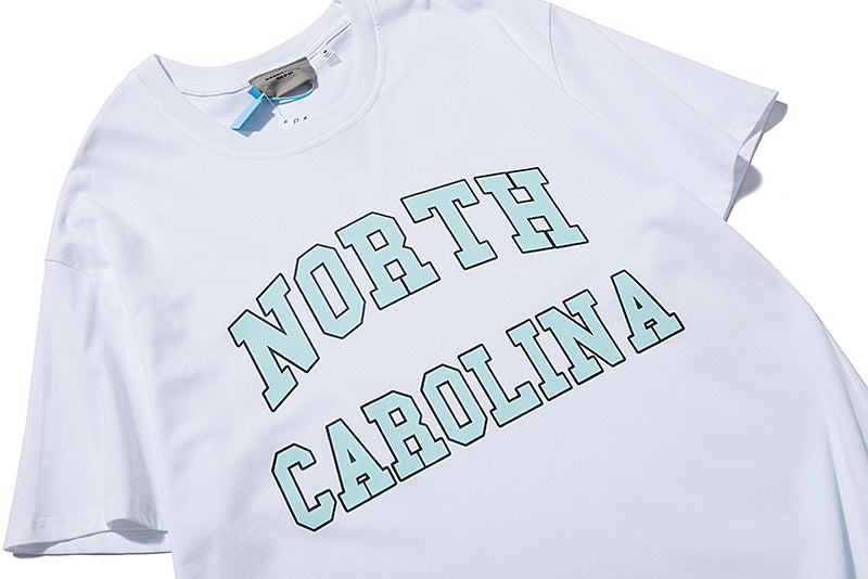 Camiseta Fear Of God Essentials North Carolina Branco