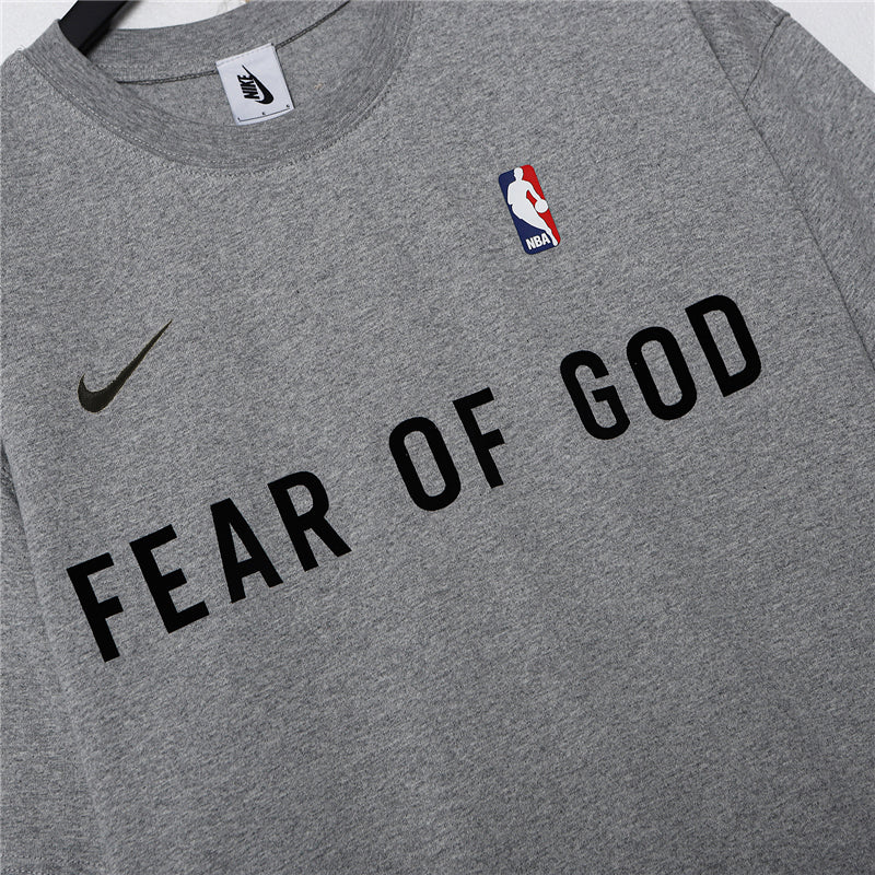 Camiseta Fear Of God Nike NBA Cinza