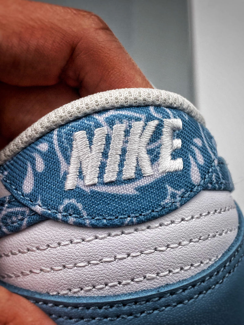 Dunk Low Essential PAISLEY Pack Worn BLUE